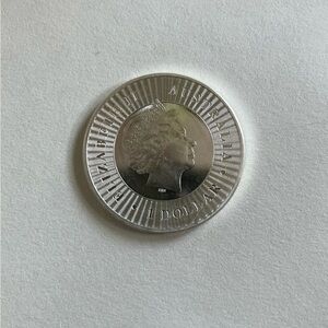 2016 Australia 1 Dollar Silver Kangaroo Coin